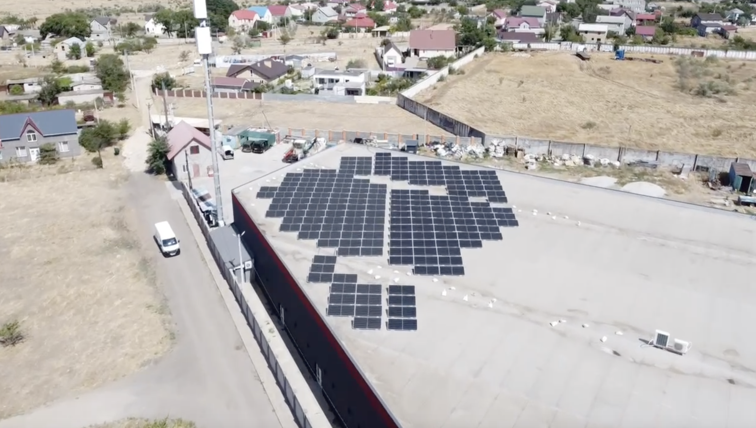 Сетевая солнечная станция для супермаркета Lazan Market